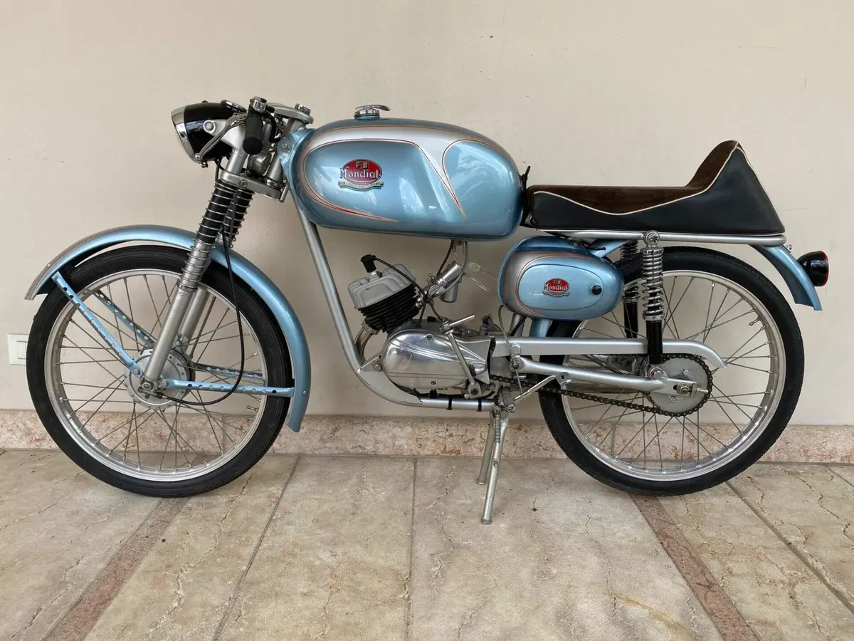 Mondial V3 Super Sport  (2)