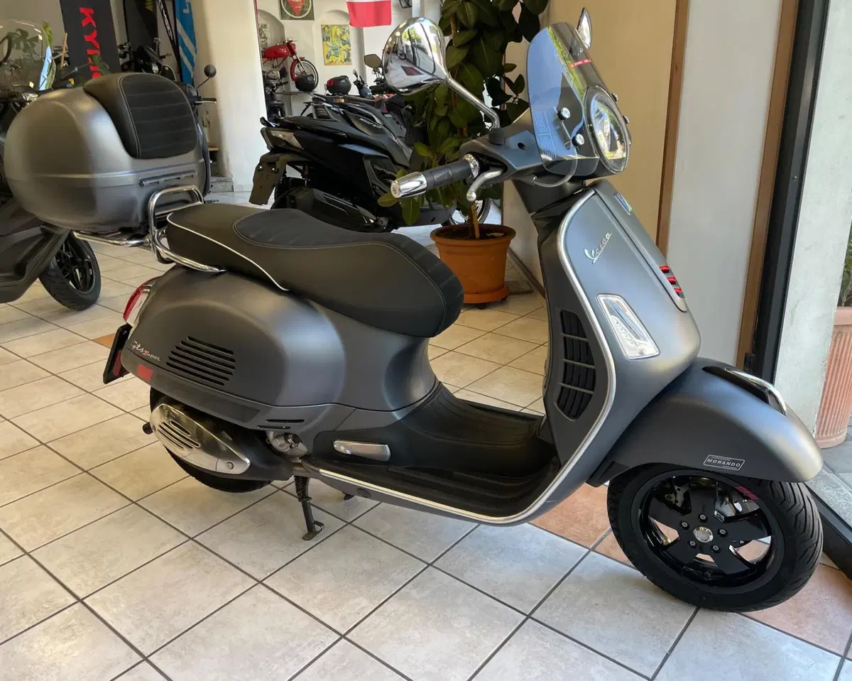 Vespa GTS 300 Super Sport (2017 - 19)