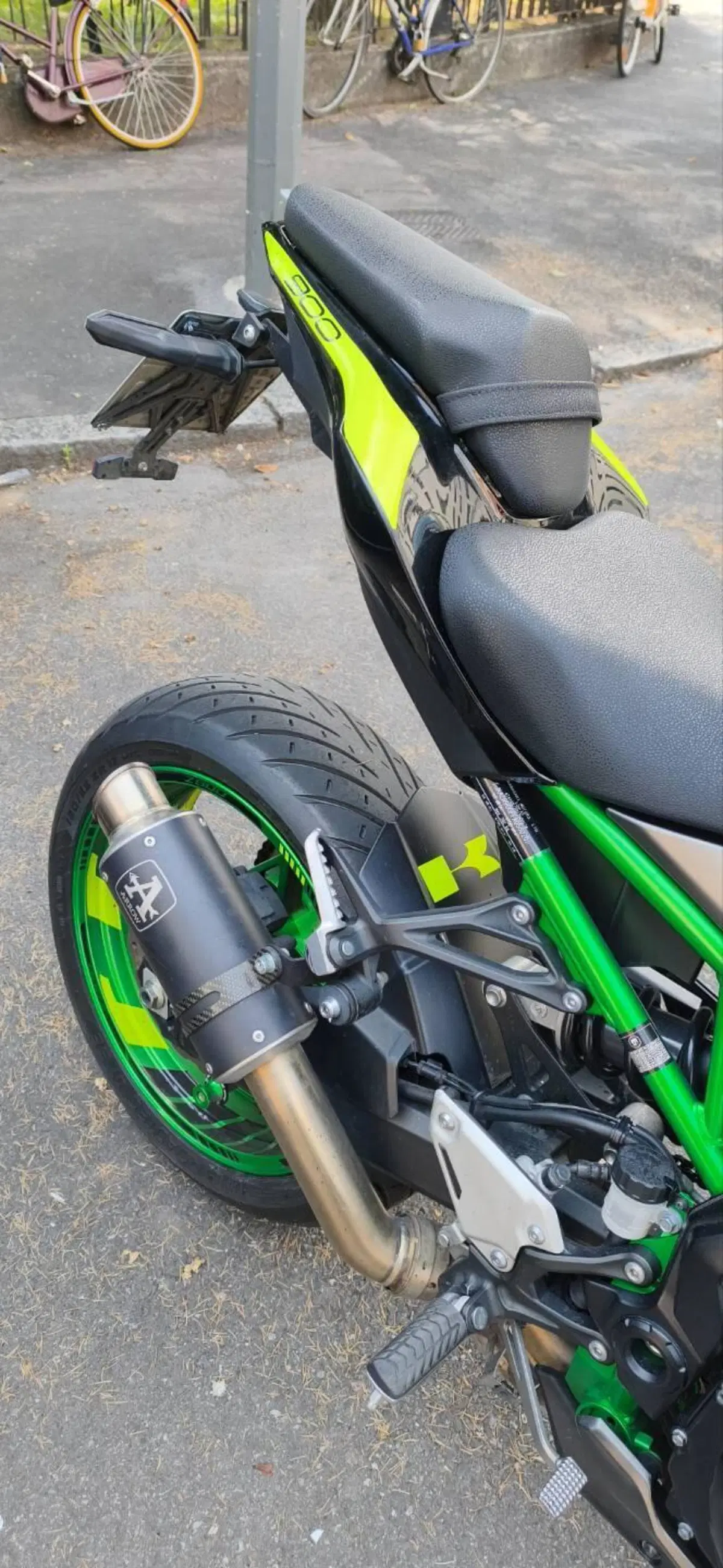 Kawasaki Z 900 (2021 - 24) (9)