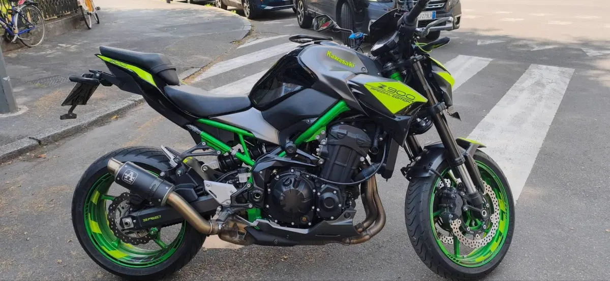 Kawasaki Z 900 (2021 - 24) (11)