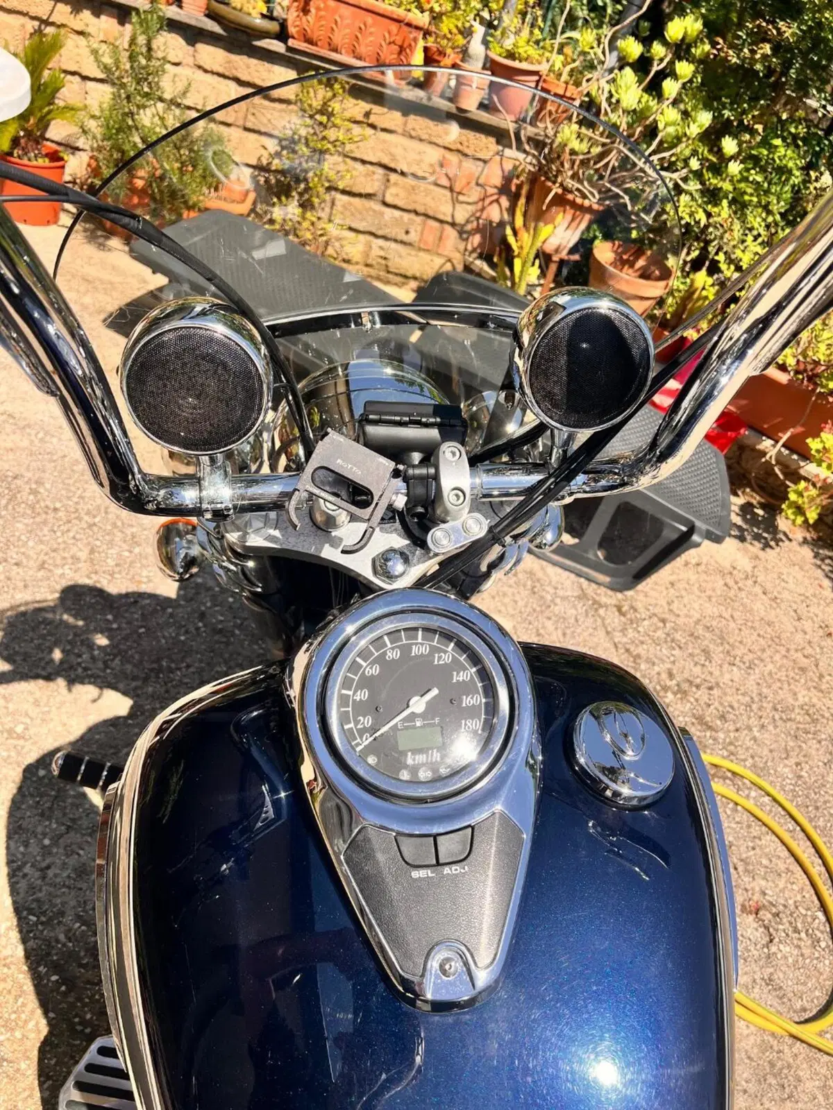 Suzuki Intruder 800 M (2005 - 08) (9)