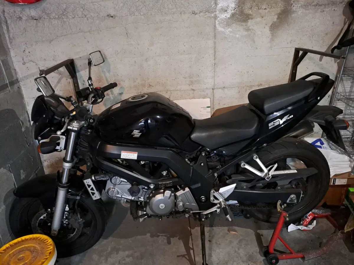 Suzuki SV 650 (2003 - 06) (3)