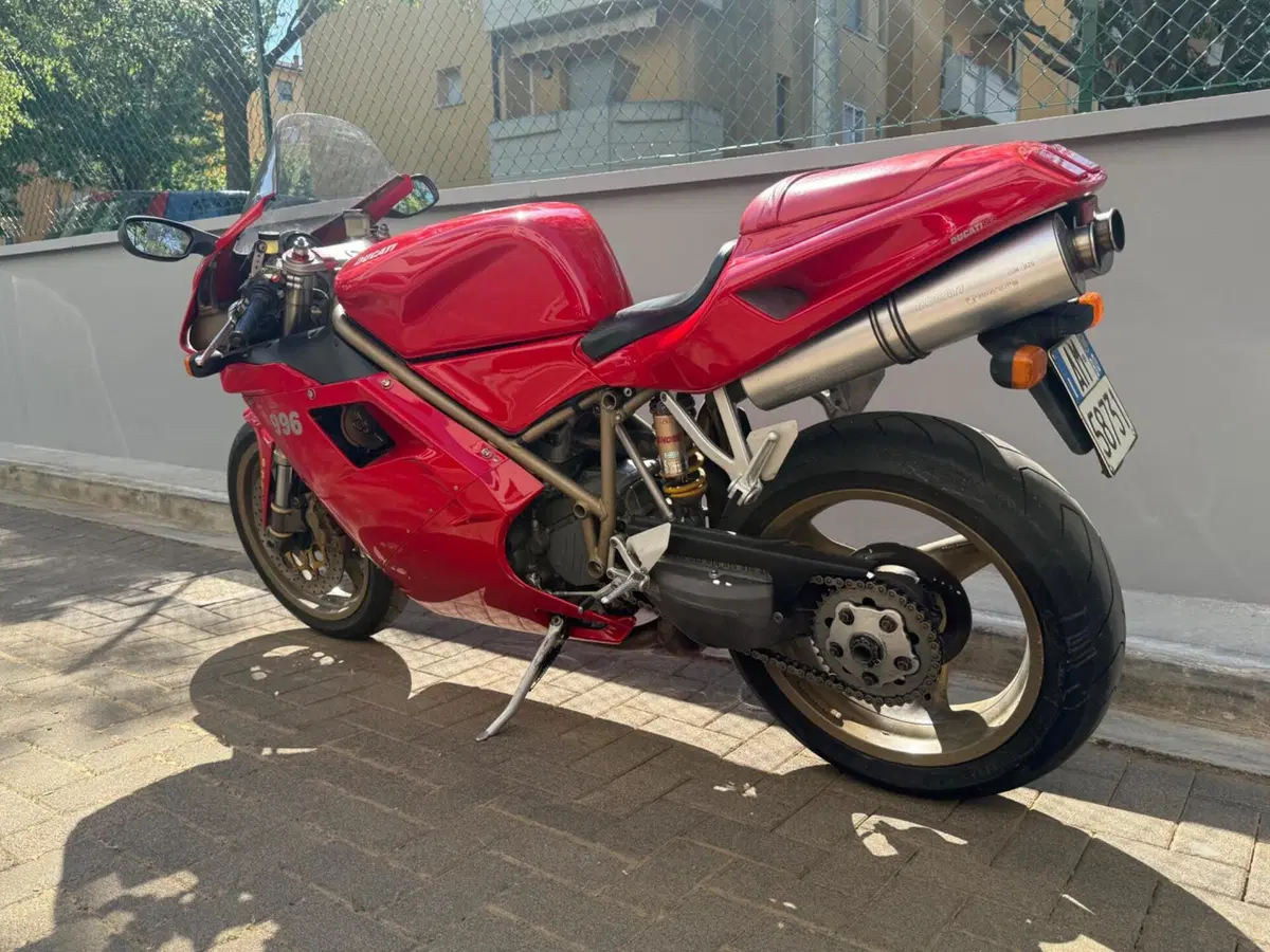 Ducati 996 Biposto (1998 - 01) (2)