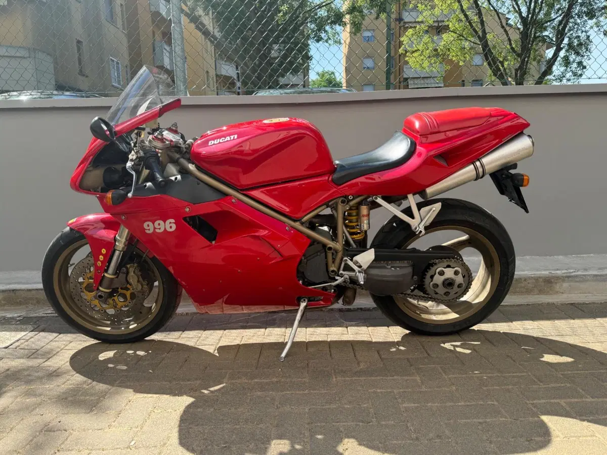 Ducati 996 Biposto (1998 - 01) (3)