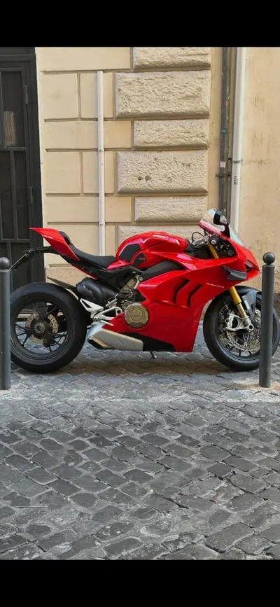 Ducati Panigale V4 S 1100 (2020) usata