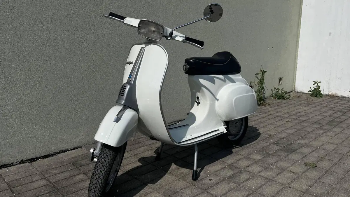 Piaggio vespa 50 special (3)