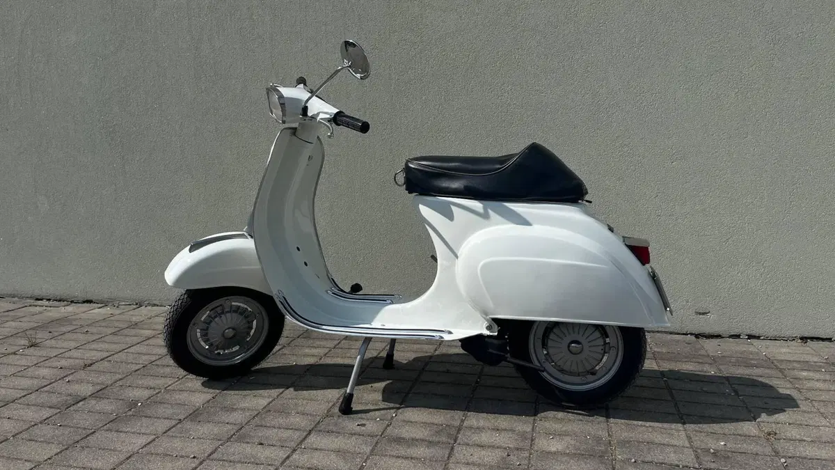Piaggio vespa 50 special (5)