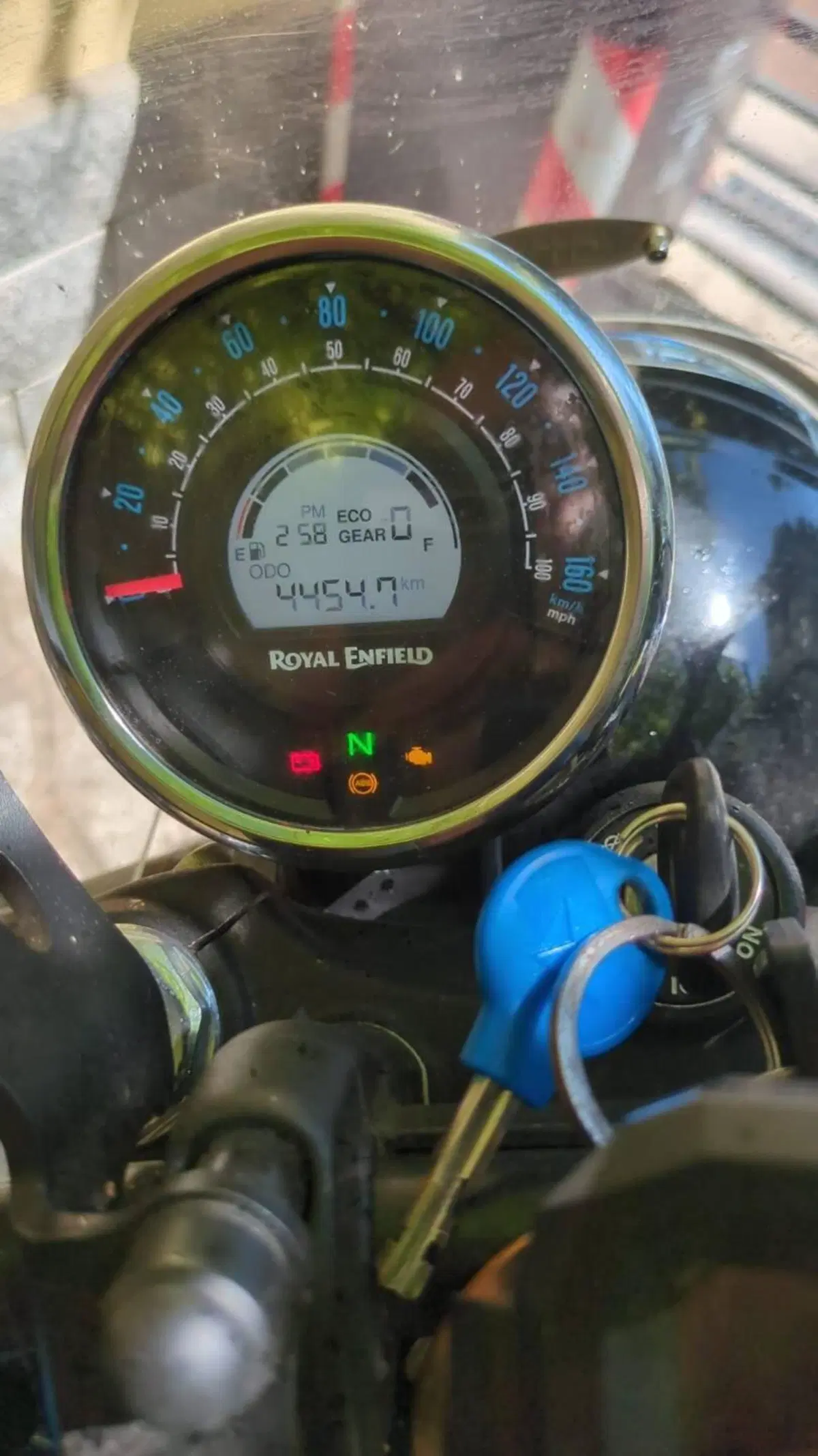 Royal Enfield Meteor 350 (2021 - 26) (3)
