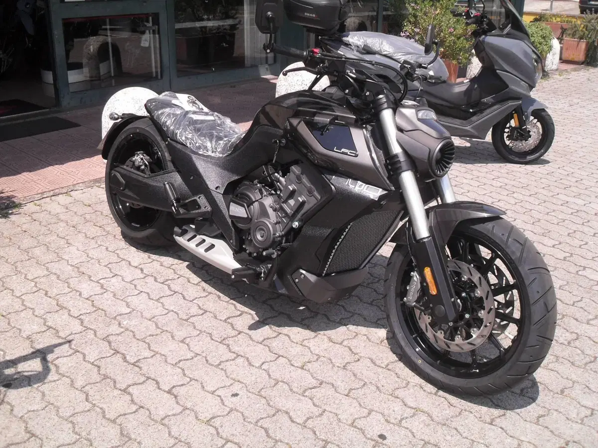 Benda Motorcycles LFC 700 Pro (2026)