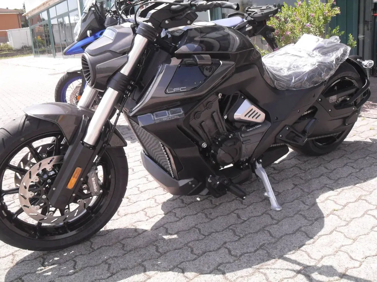 Benda Motorcycles LFC 700 Pro (2026) (3)