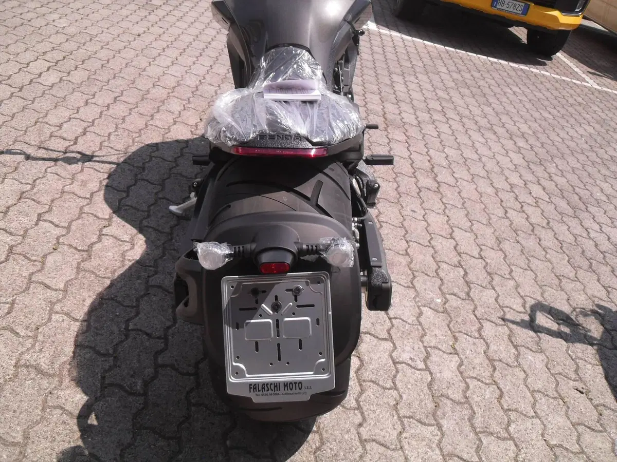 Benda Motorcycles LFC 700 Pro (2026) (4)
