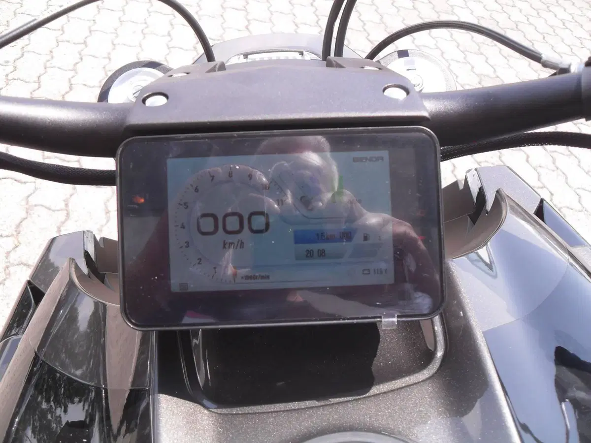 Benda Motorcycles LFC 700 Pro (2026) (5)