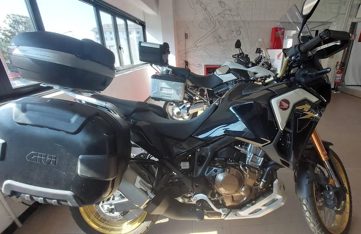 Honda Africa Twin CRF 1100L Adventure Sports Travel Edition (2020 - 21)