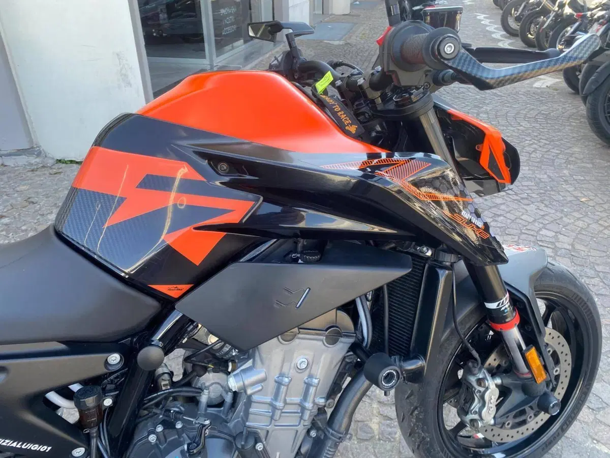 KTM 890 Duke (2021 - 23) (5)
