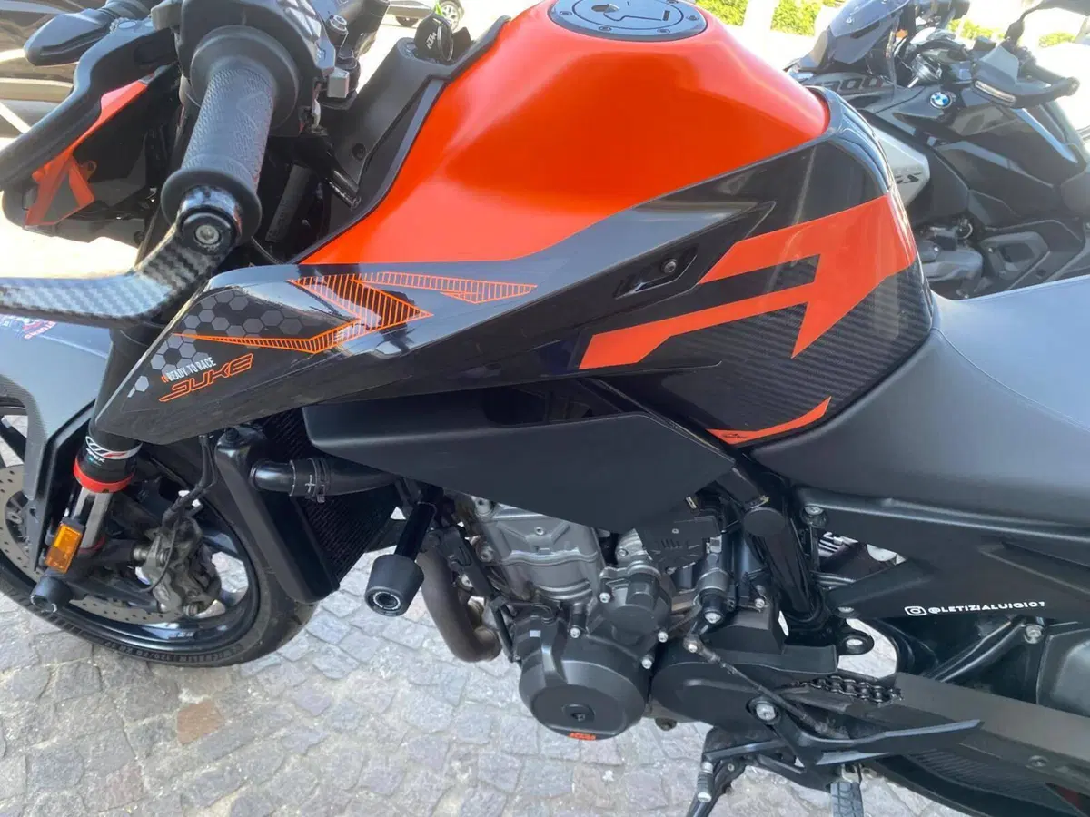 KTM 890 Duke (2021 - 23) (6)