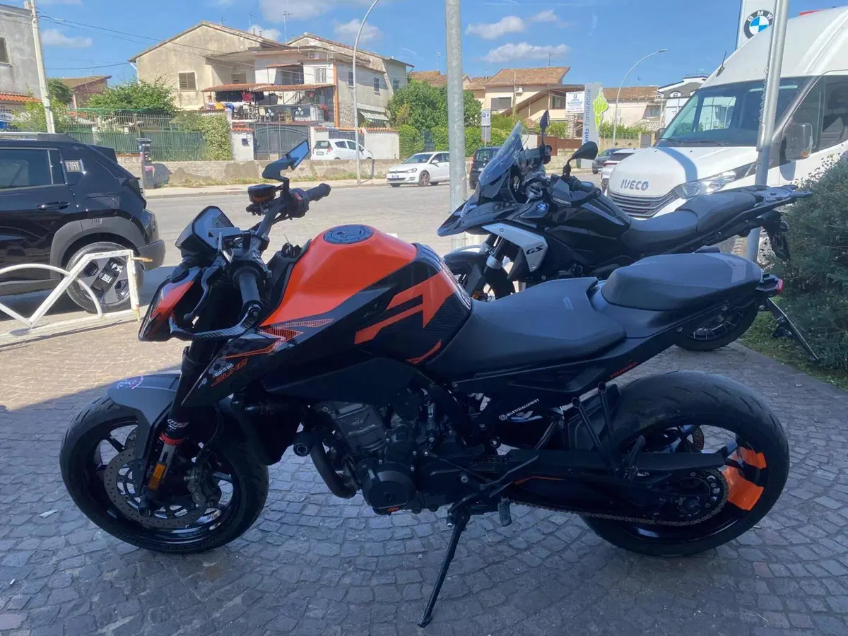 KTM 890 Duke (2021 - 23) (2)