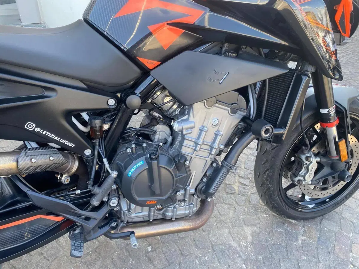 KTM 890 Duke (2021 - 23) (8)