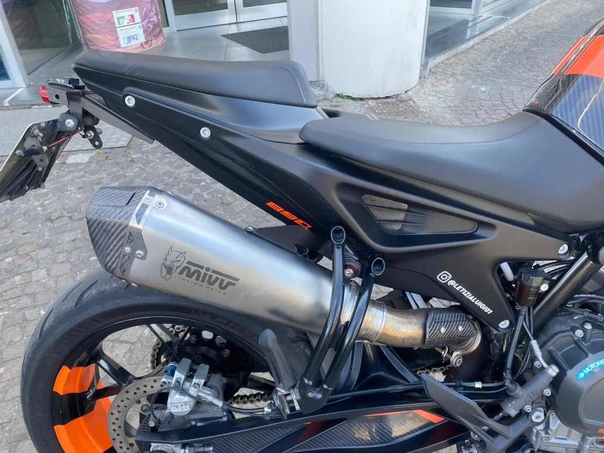 KTM 890 Duke (2021 - 23) (9)