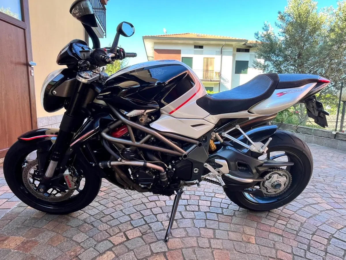 MV Agusta Brutale 1090 RR (2009 - 15) (3)