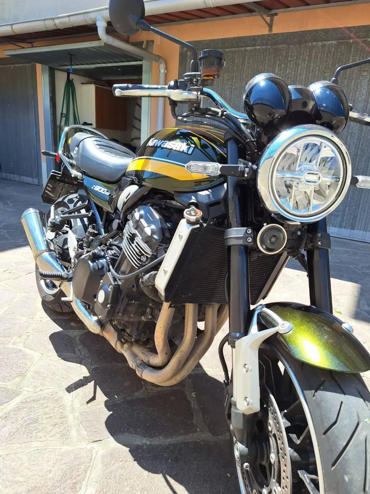 Kawasaki Z 900 RS (2021) (7)