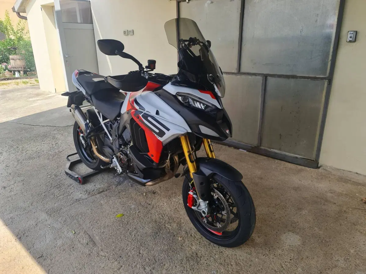 Ducati Multistrada V4 RS (2024 - 25) (14)