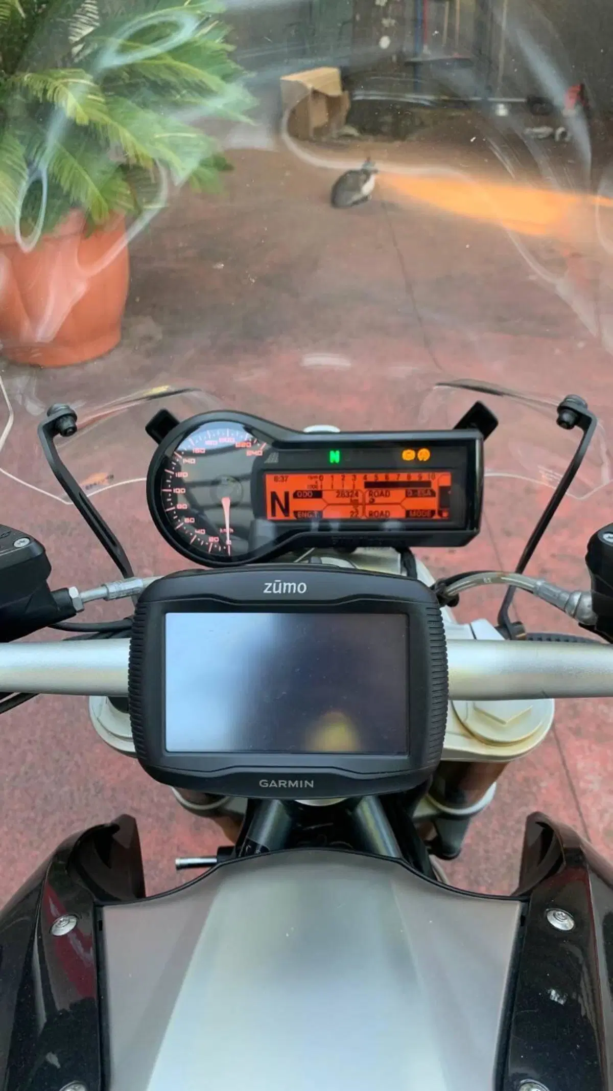Bmw R 1200 R (2015 - 16) (2)