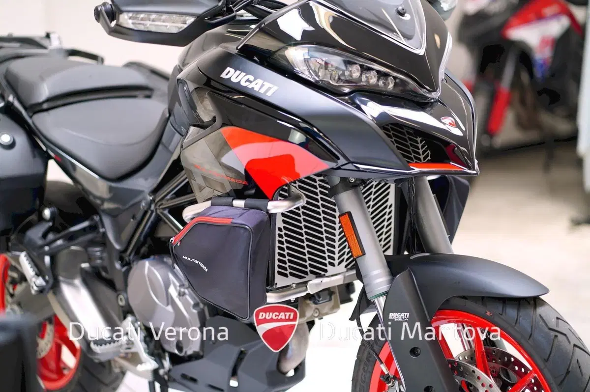 Ducati Multistrada V2 S (2022 - 24) (9)