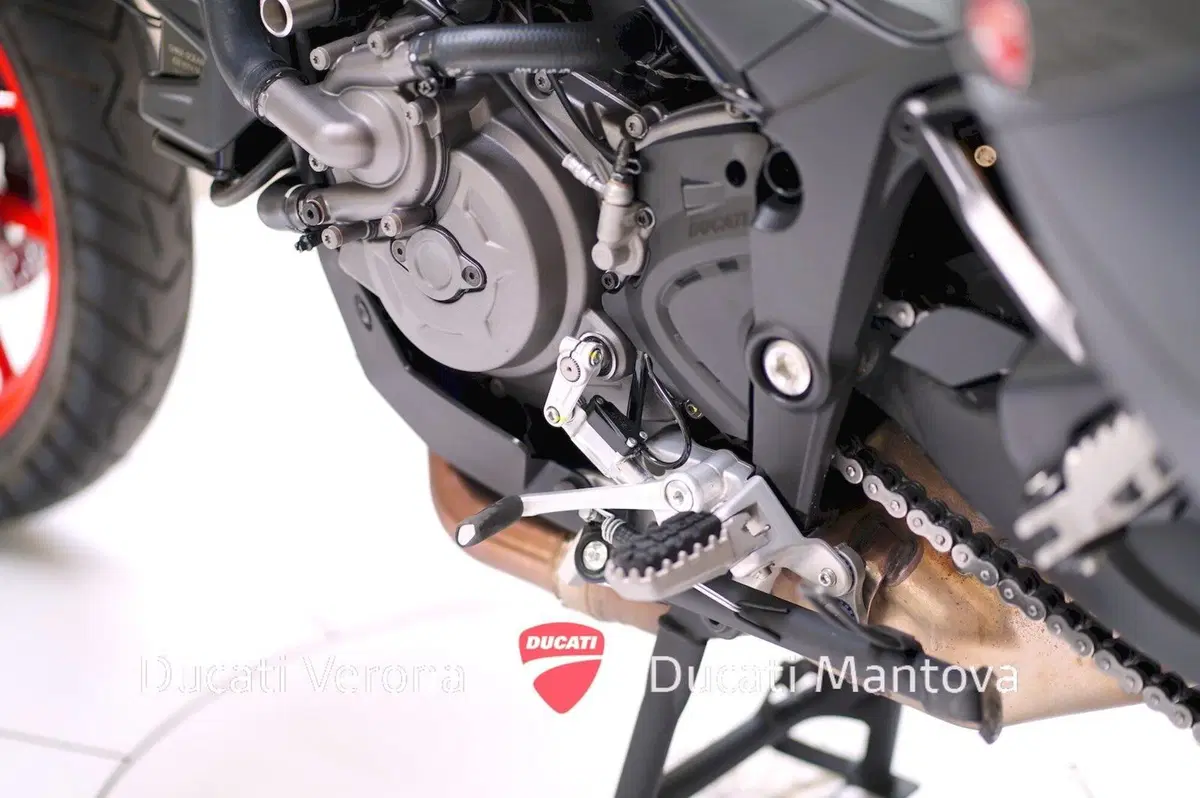 Ducati Multistrada V2 S (2022 - 24) (14)