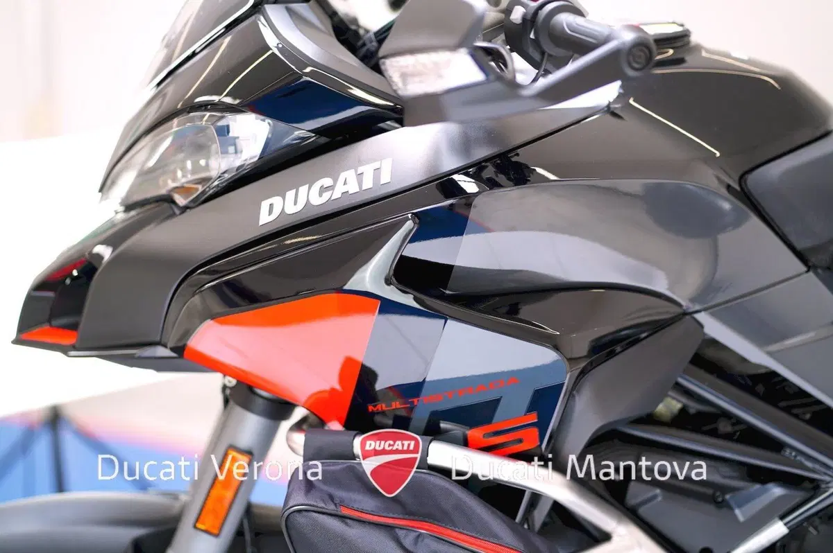 Ducati Multistrada V2 S (2022 - 24) (17)
