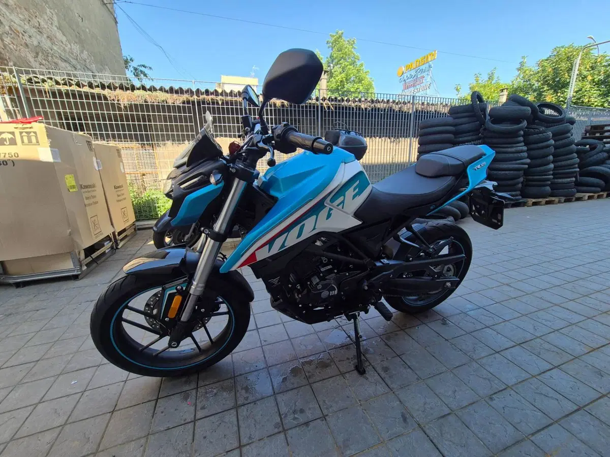 Voge Brivido 125R (2023 - 26) (2)