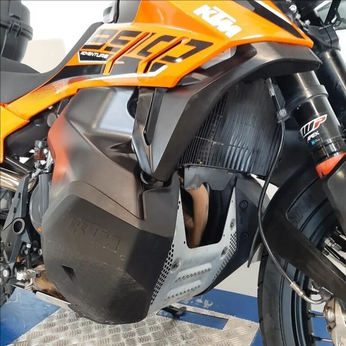 KTM 890 Adventure (2021) (5)