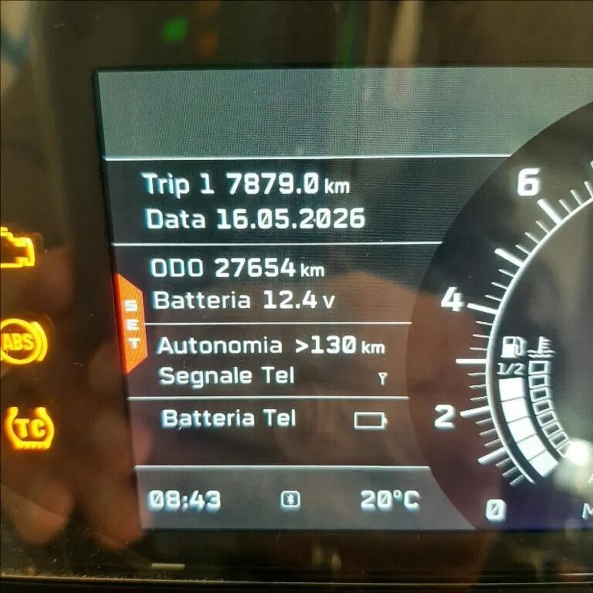 KTM 890 Adventure (2021) (15)