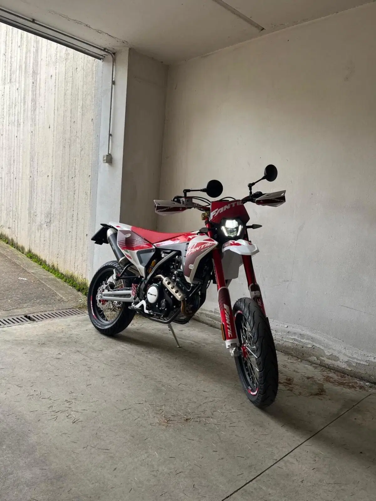 Fantic Motor XMF 125 Motard Competition 4T (2023 - 24)