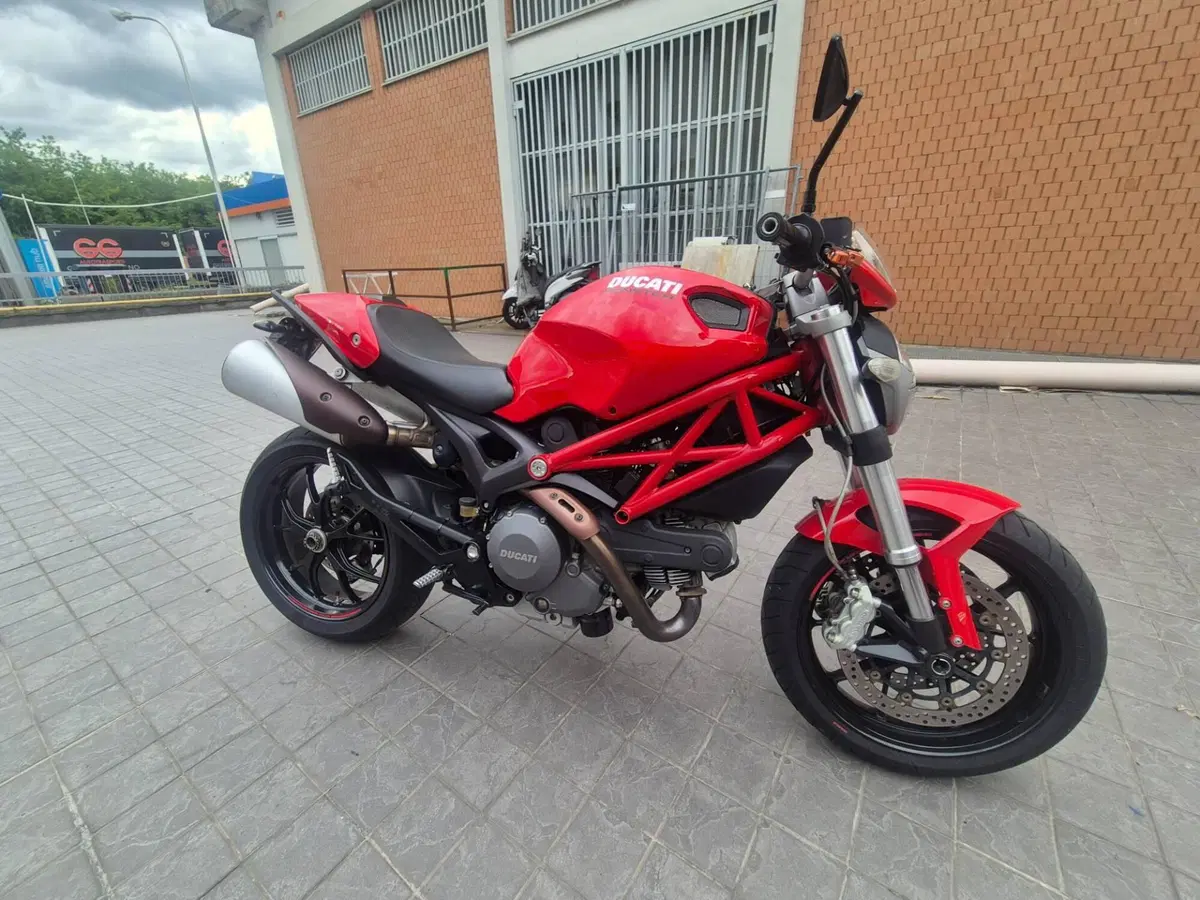 Ducati Monster 796 ABS (2010 - 14)