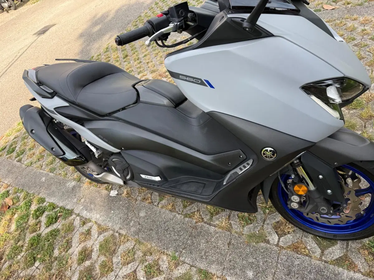 Yamaha T-Max 560 (2020 - 21) (3)
