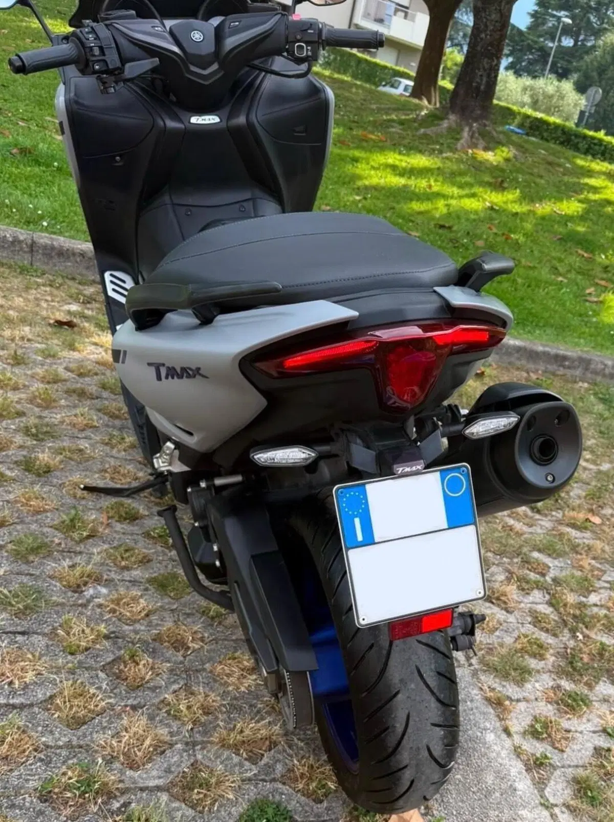 Yamaha T-Max 560 (2020 - 21) (4)
