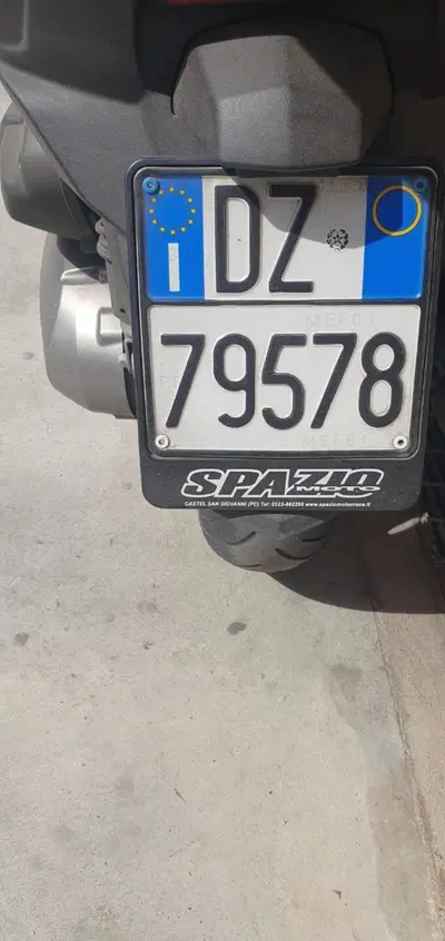 Kymco Downtown 300i (2009 - 17) usata