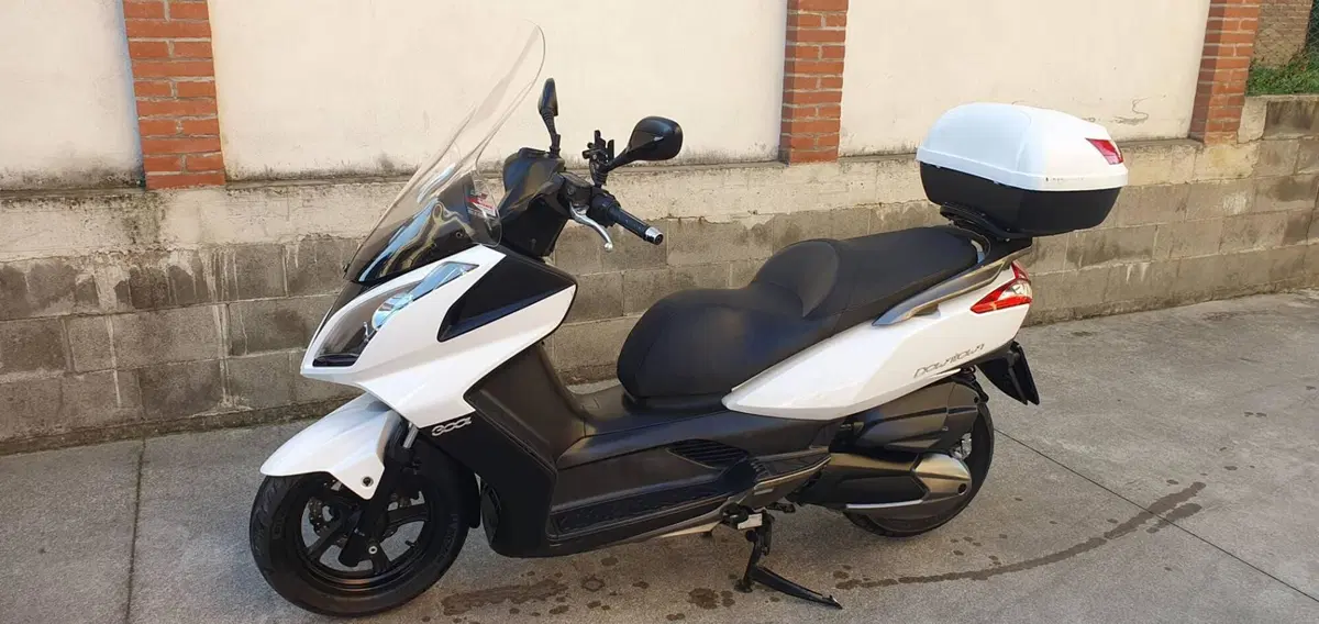 Kymco Downtown 300i (2009 - 17) (6)
