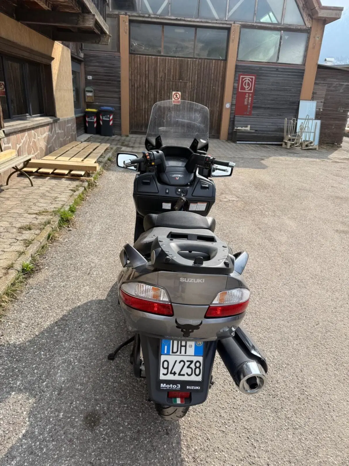 Suzuki Burgman AN 650 Executive ABS (2006 - 12) (2)