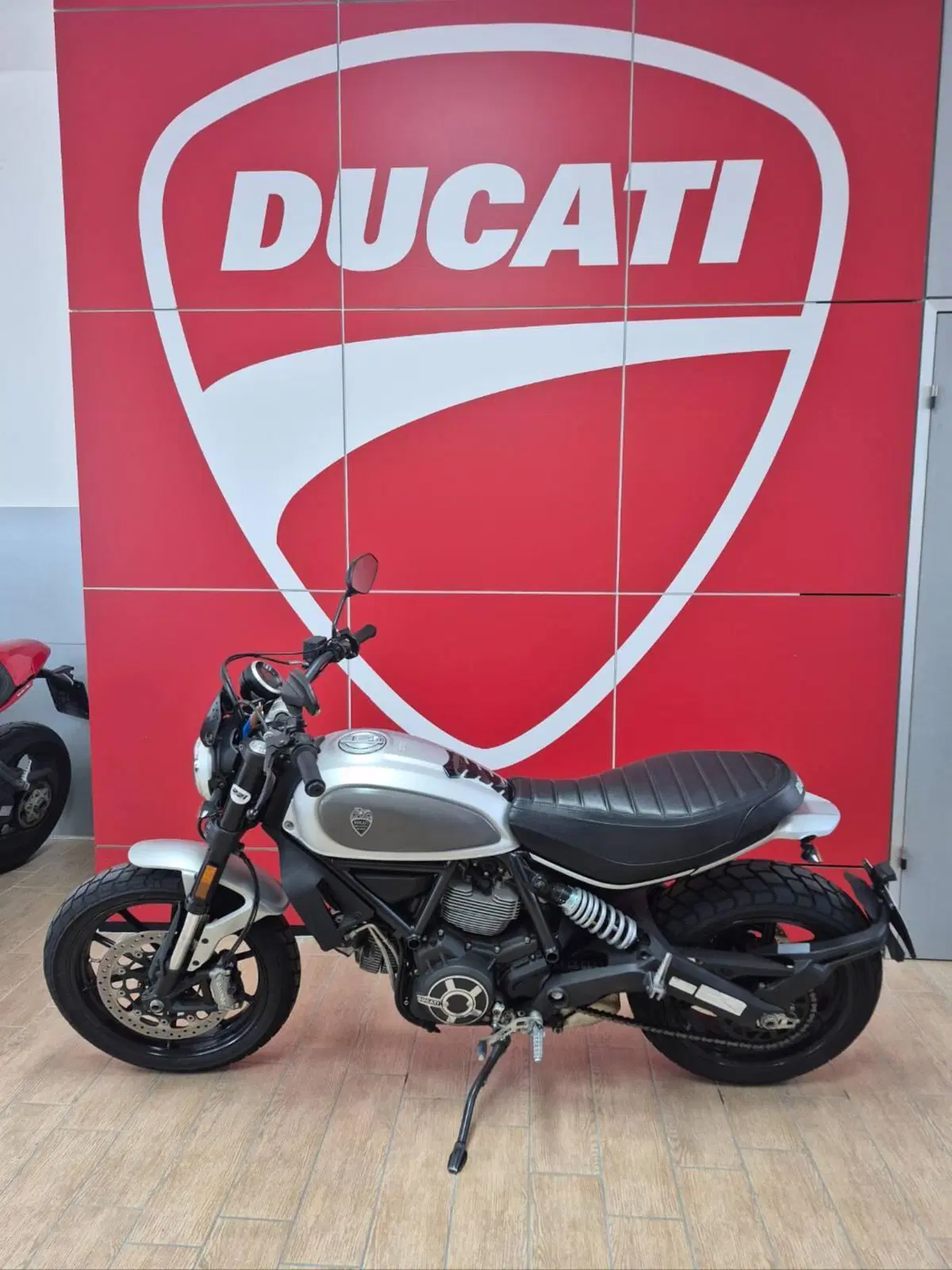 Ducati Scrambler 800 Icon (2017 - 20) (3)