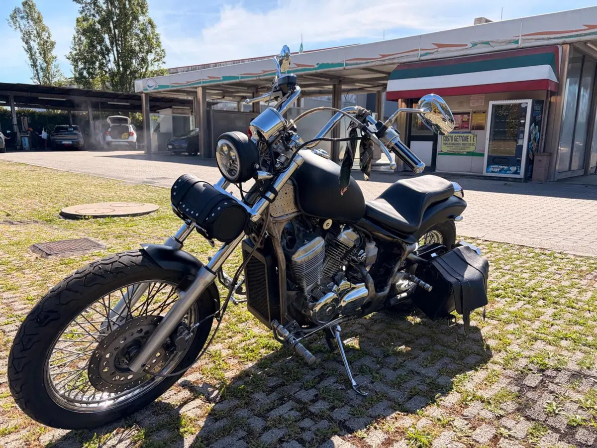Honda VT 600 C Shadow (1989 - 02) (2)