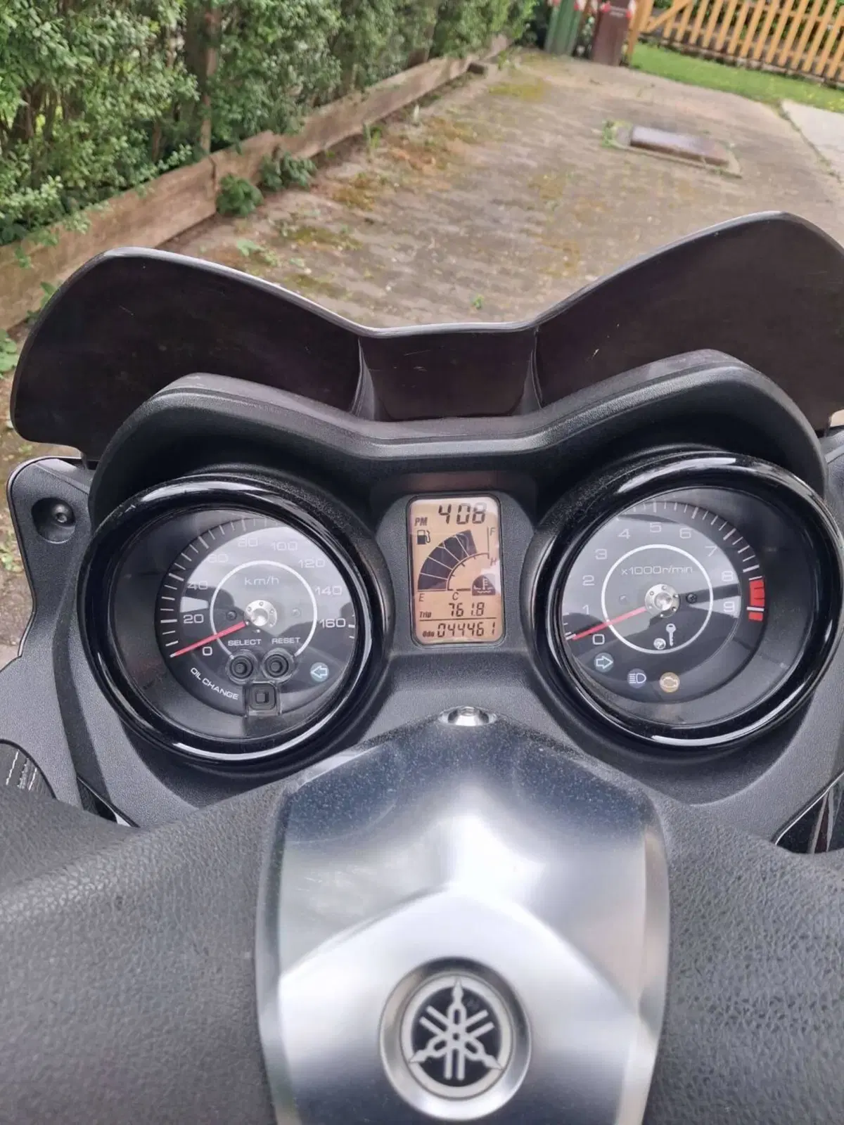 Yamaha X-Max 250 Sport (2011 - 13) (5)
