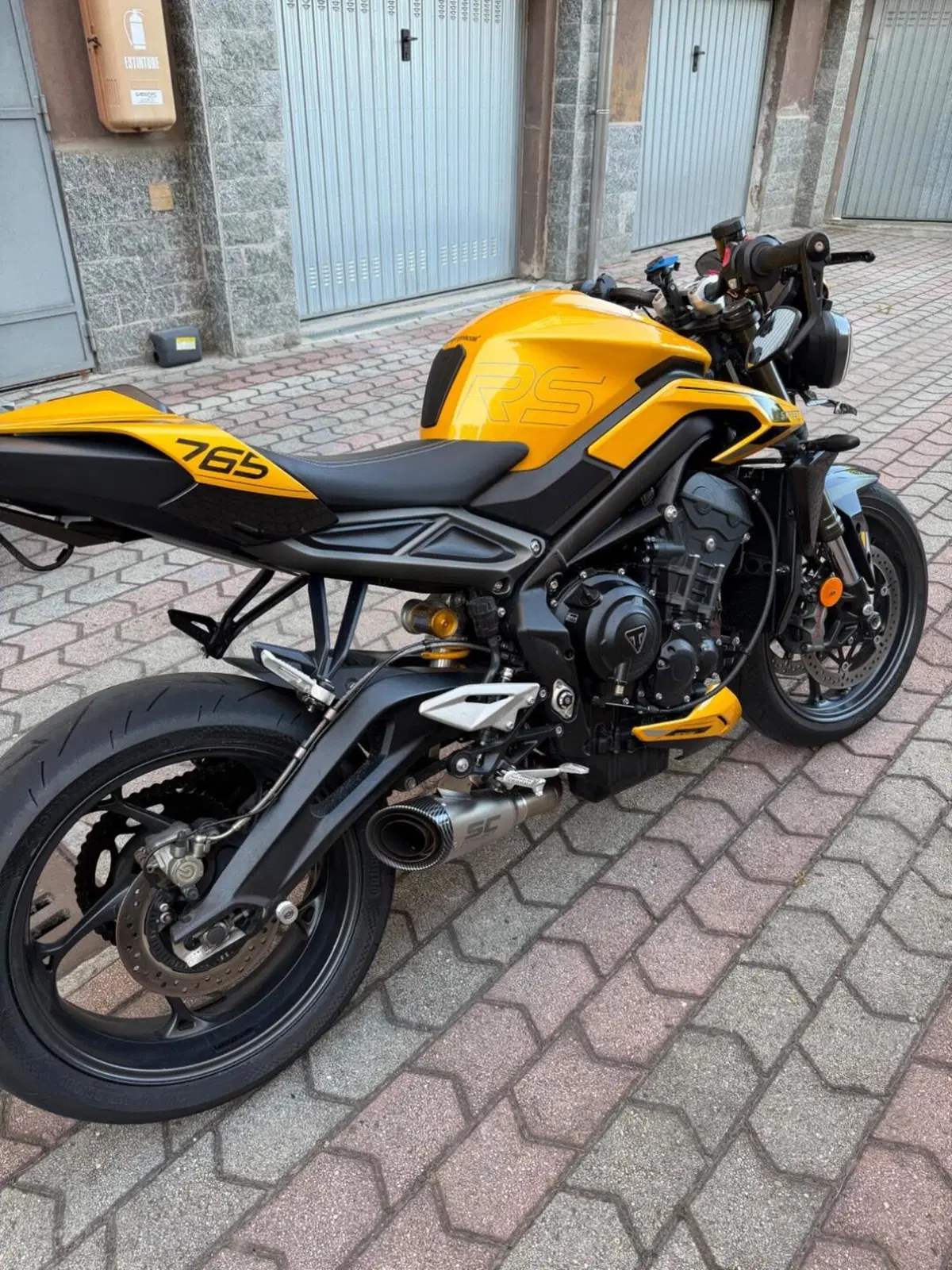 Triumph Street Triple 765 RS (2023 - 26) (4)