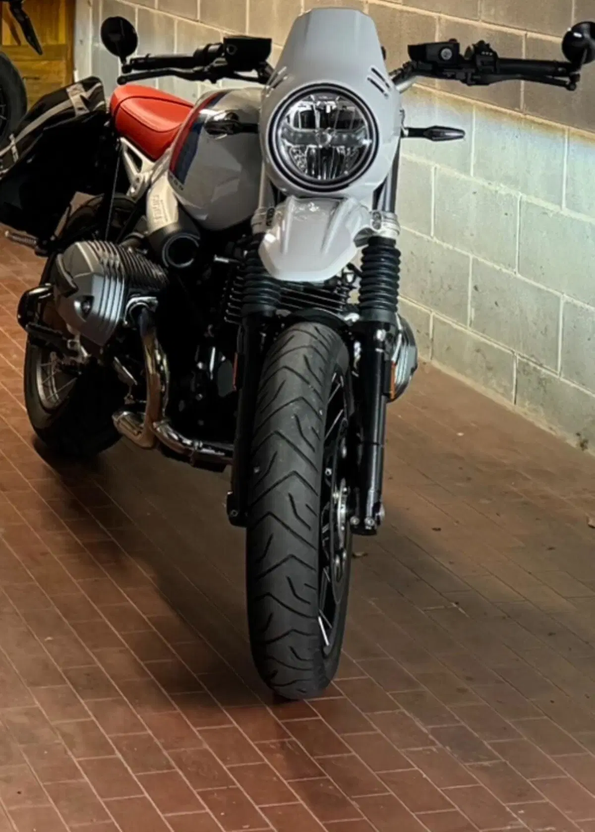 Bmw R nineT Urban GS (2021 - 24) (4)