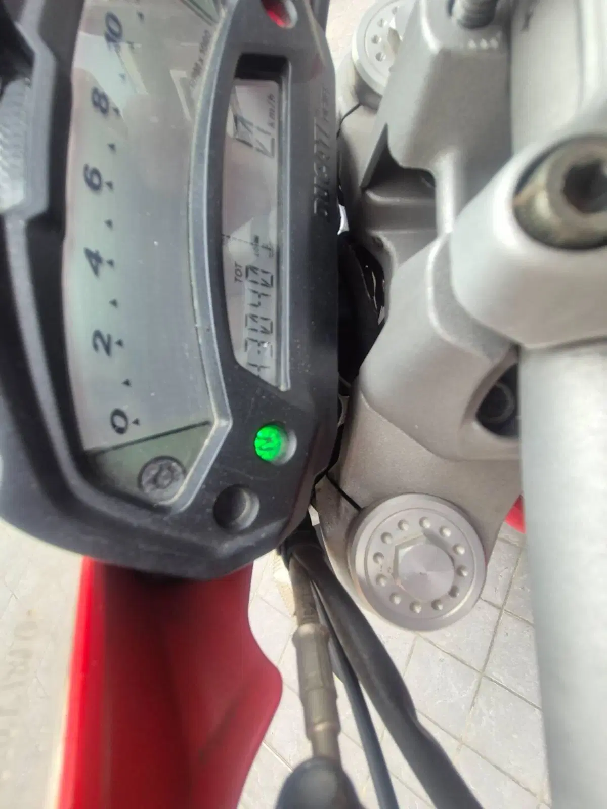 Ducati Monster 796 (2010 - 13) (5)