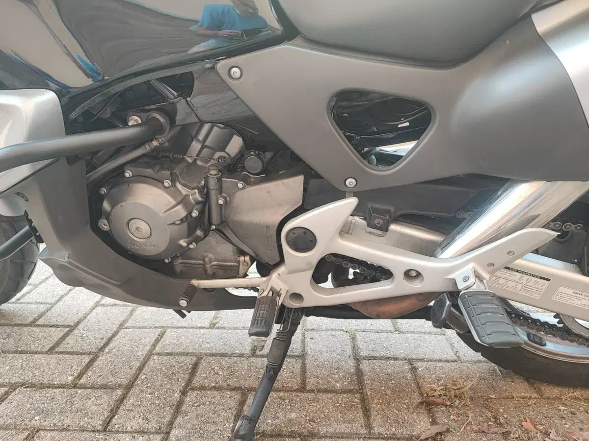 Honda Varadero 1000 (2003 - 11) (8)