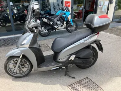 Kymco People 125i GT (2010 - 17) usata