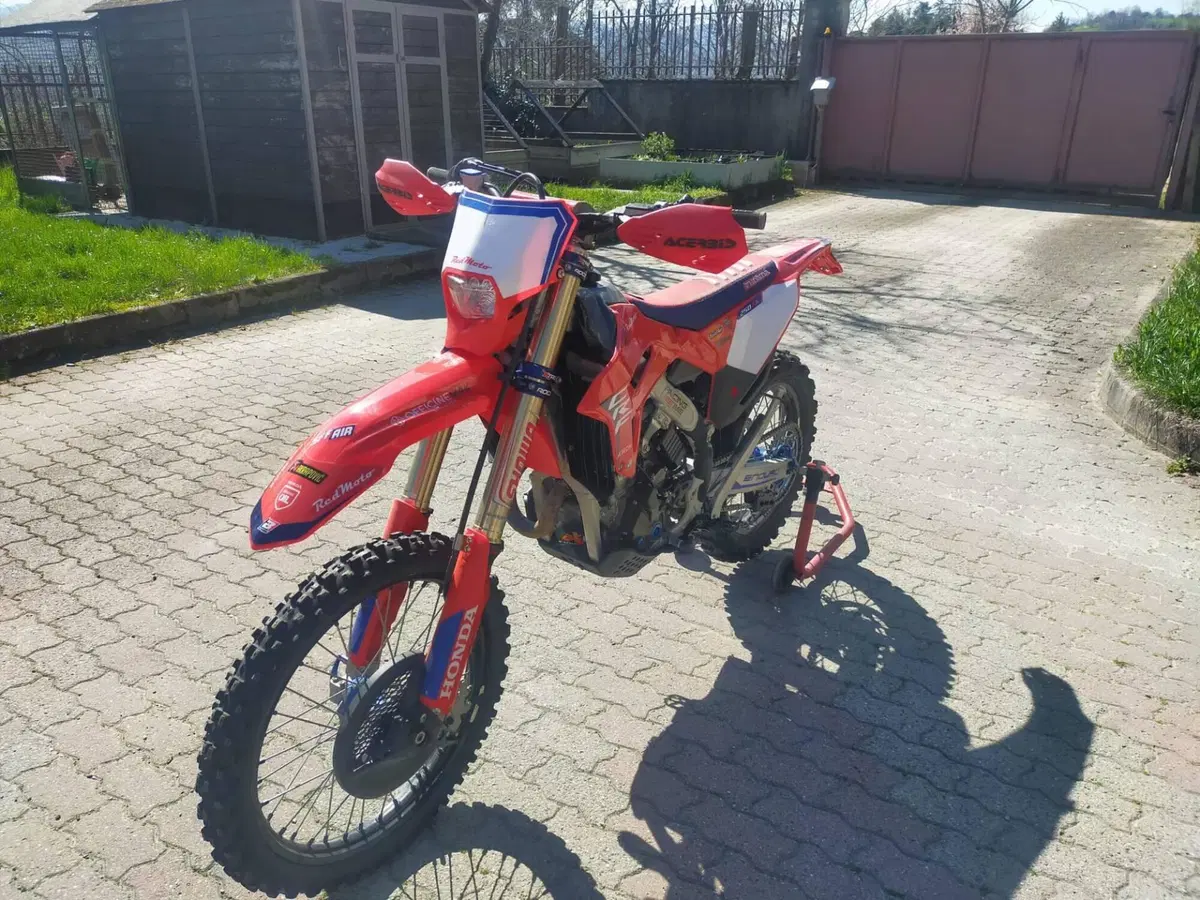 Honda CRF 250RX Enduro Special (2024) (2)
