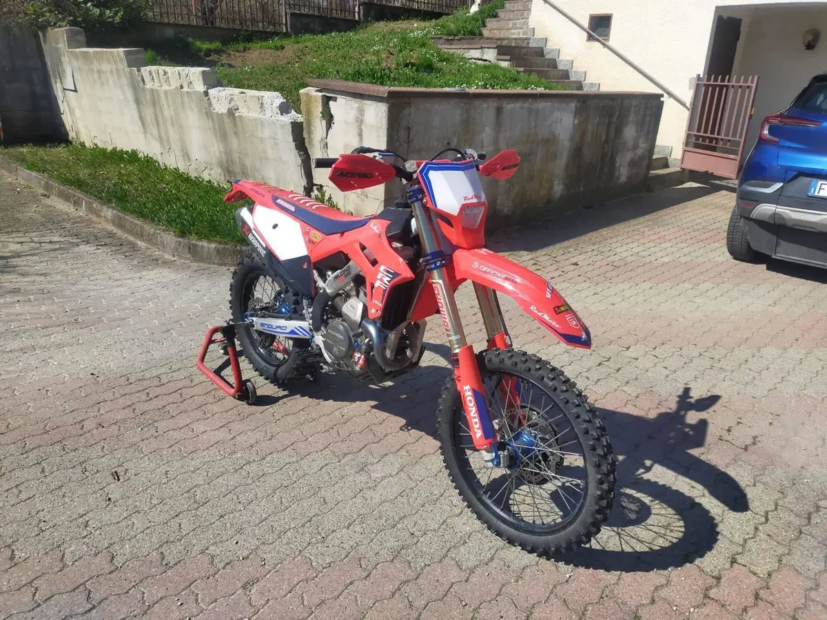 Honda CRF 250RX Enduro Special (2024) (4)