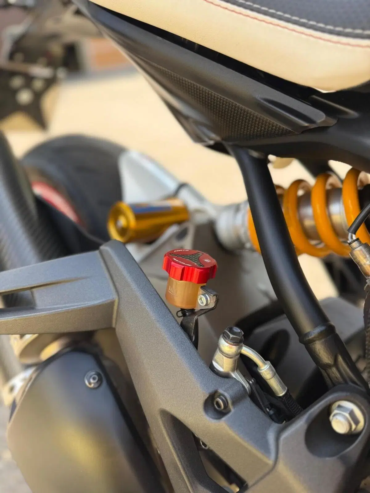 Ducati Monster 821 Dark ABS (2014 - 16) (4)